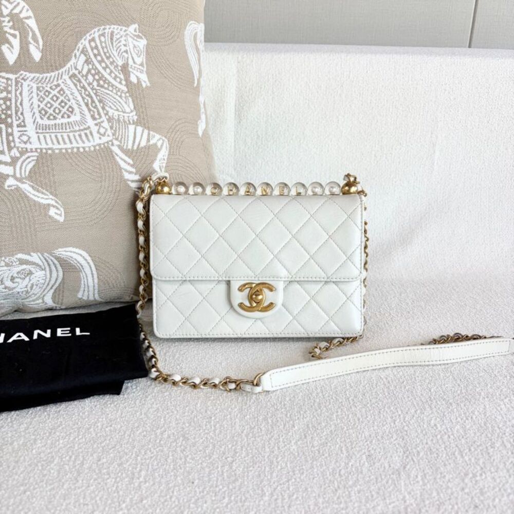 Chanel Women Pre-Loved Bag Very Good Condition